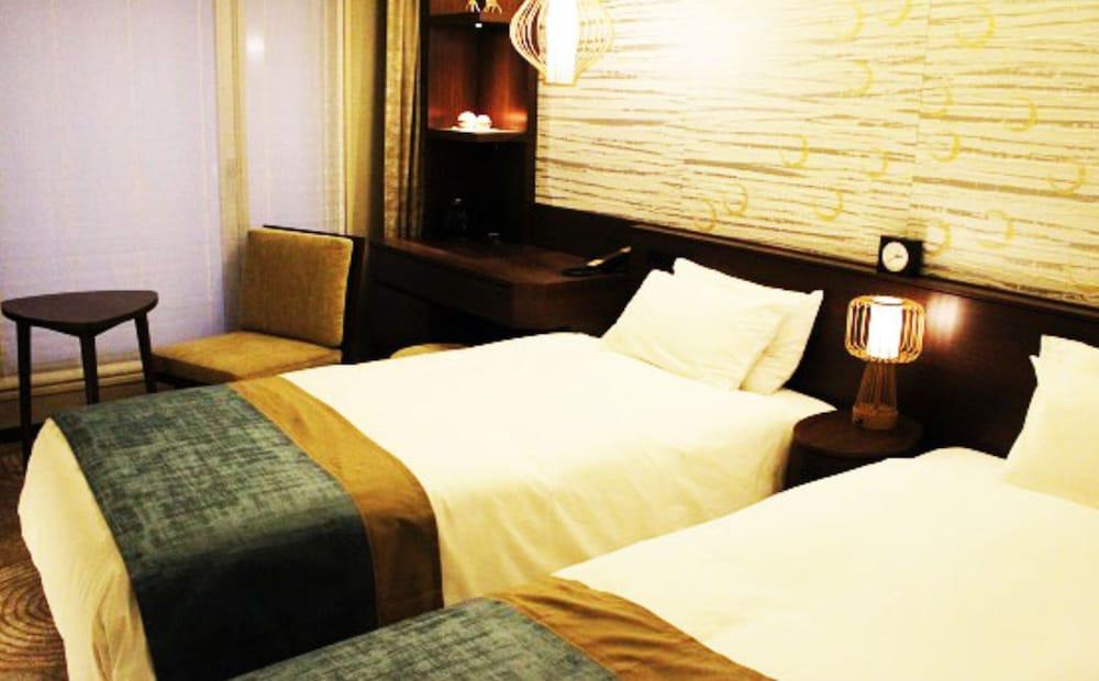 Hotel Metropolitan Акита Екстериор снимка